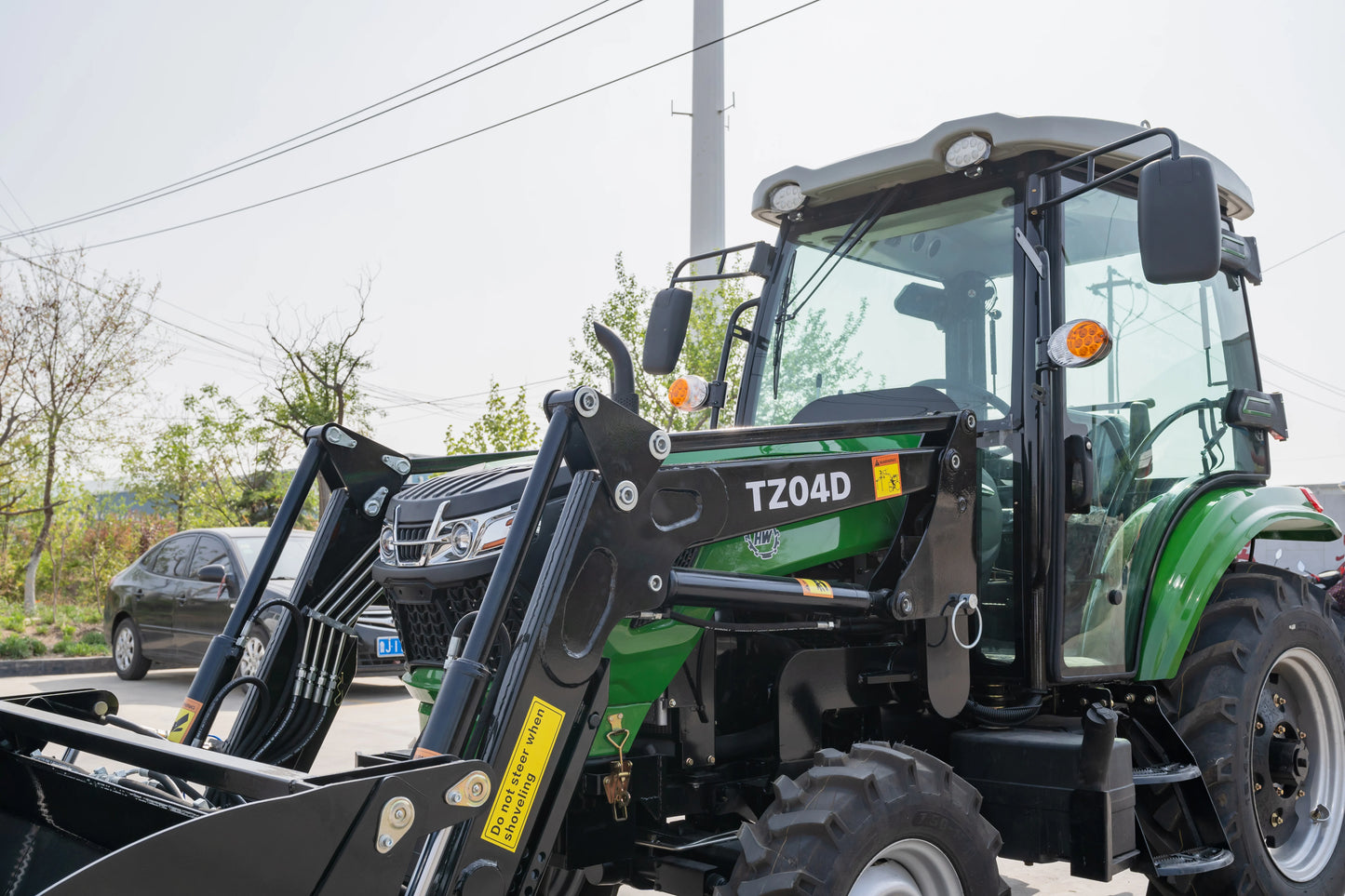 4x4 Tractor 25-50hp (8F+2R) All-terrain