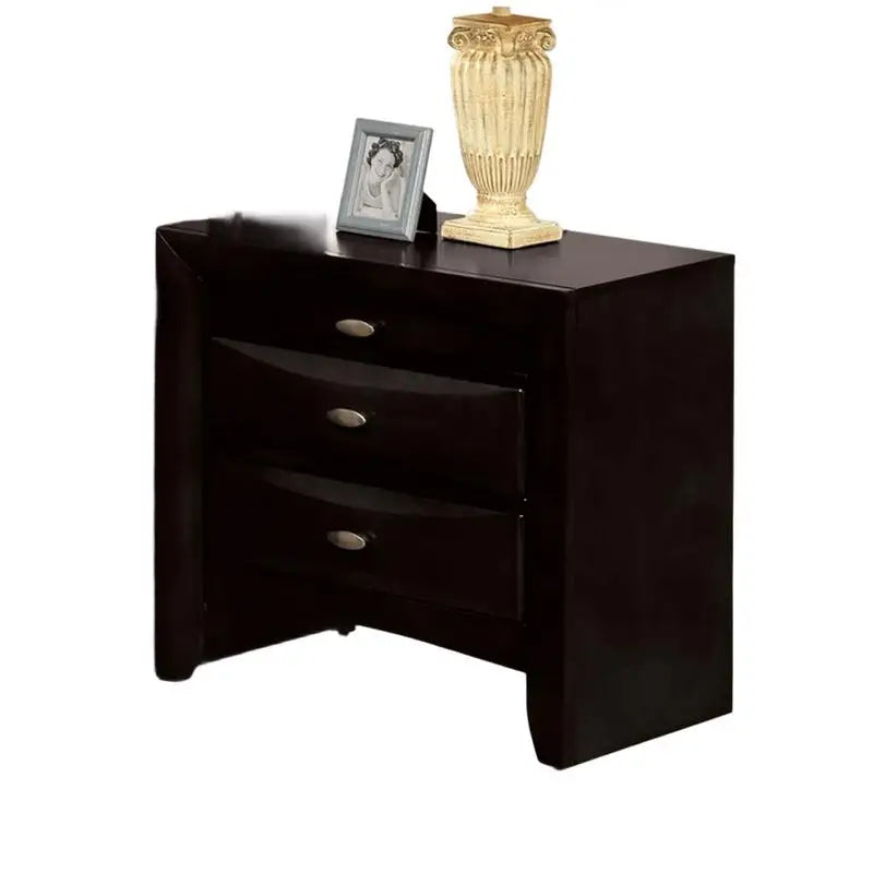 Contemporary Queen Bed with 2 Nightstands