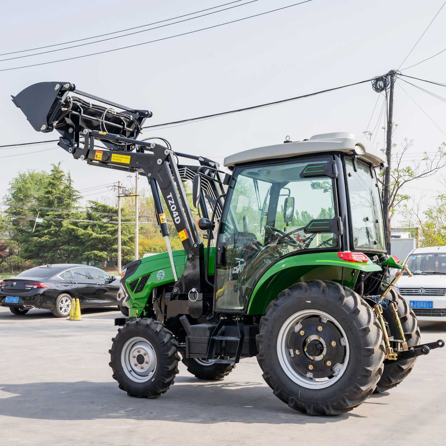 4x4 Tractor 25-50hp (8F+2R) All-terrain